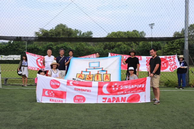 集合写真日本人サッカー大会